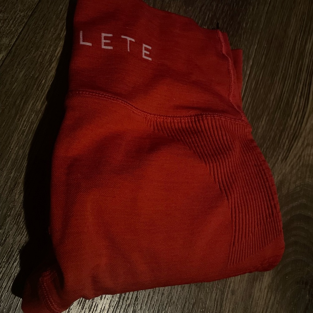 Alphalete Leggings
